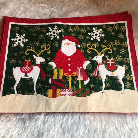 SET OF FOUR SANTA PLACEMATS - Picture 1 of 2
